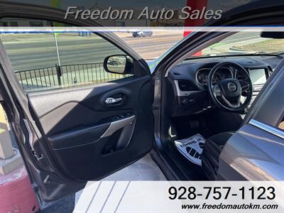 2017 Jeep Cherokee Latitude - Photo 4 - Kingman, AZ 86409