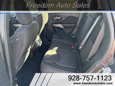 2017 Jeep Cherokee Latitude - Photo 7 - Kingman, AZ 86409