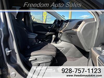 2017 Jeep Cherokee Latitude - Photo 12 - Kingman, AZ 86409