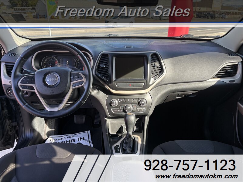 2017 Jeep Cherokee Latitude - Photo 8 - Kingman, AZ 86409