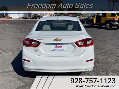 2018 Chevrolet Cruze LT Auto   - Photo 3 - Kingman, AZ 86409