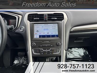 2020 Ford Fusion SE   - Photo 9 - Kingman, AZ 86409