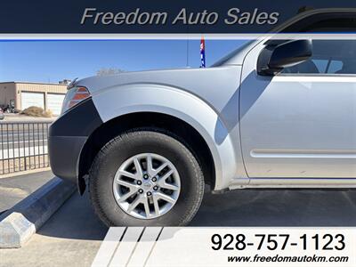 2016 Nissan Frontier SV   - Photo 18 - Kingman, AZ 86409