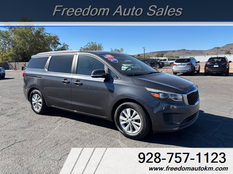 2016 Kia Sedona LX