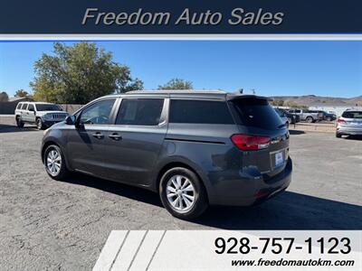 2016 Kia Sedona LX   - Photo 14 - Kingman, AZ 86409