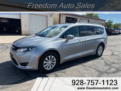 2018 Chrysler Pacifica Touring L   - Photo 15 - Kingman, AZ 86409