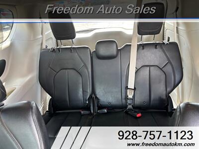 2018 Chrysler Pacifica Touring L   - Photo 7 - Kingman, AZ 86409