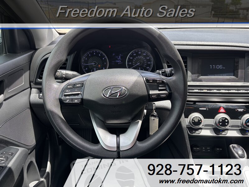 2019 Hyundai ELANTRA SE - Photo 10 - Kingman, AZ 86409