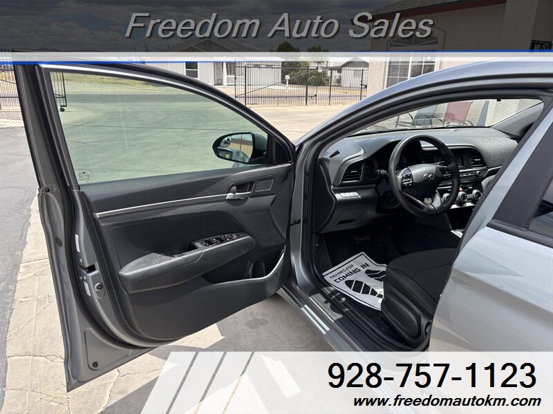 2019 Hyundai ELANTRA SE - Photo 4 - Kingman, AZ 86409