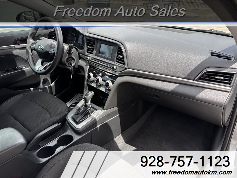 2019 Hyundai ELANTRA SE - Photo 13 - Kingman, AZ 86409