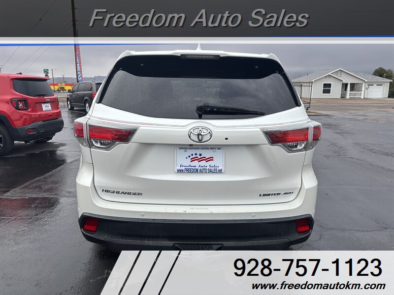 2016 Toyota Highlander Limited Platinum - Photo 3 - Kingman, AZ 86409