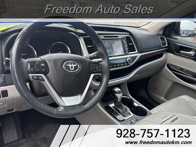 2016 Toyota Highlander Limited Platinum - Photo 6 - Kingman, AZ 86409