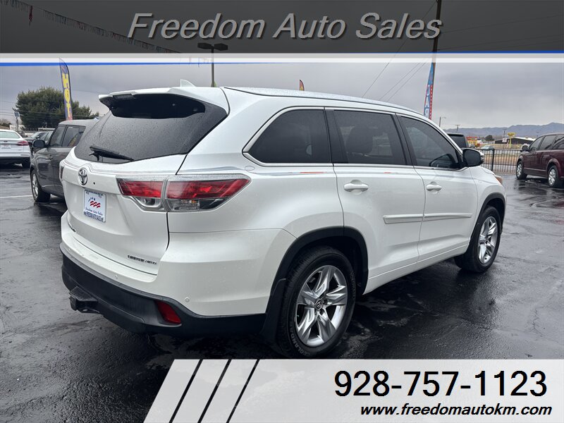 2016 Toyota Highlander Limited Platinum - Photo 2 - Kingman, AZ 86409