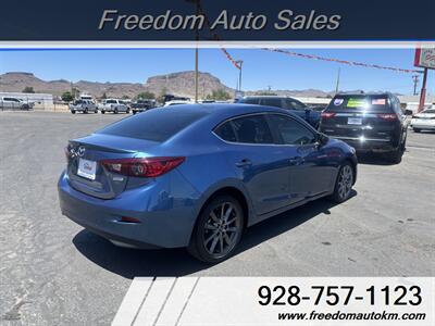 2018 Mazda Mazda3 Touring   - Photo 2 - Kingman, AZ 86409