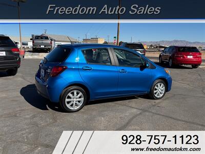 2015 Toyota Yaris 5-Door LE   - Photo 2 - Kingman, AZ 86409