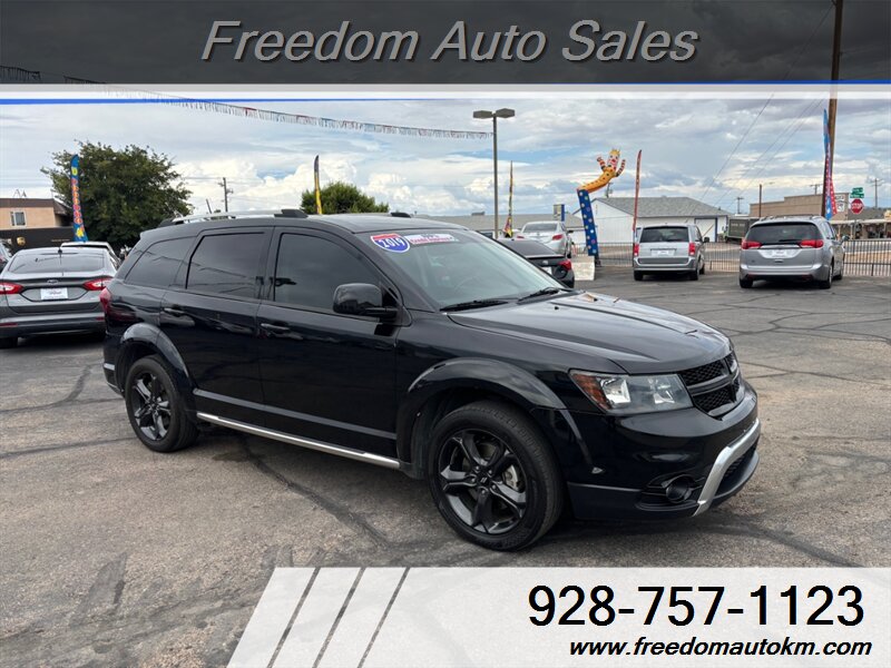 2019 Dodge Journey Crossroad - Photo 1 - Kingman, AZ 86409