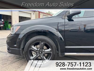 2019 Dodge Journey Crossroad   - Photo 17 - Kingman, AZ 86409