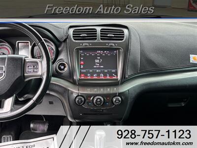 2019 Dodge Journey Crossroad   - Photo 9 - Kingman, AZ 86409