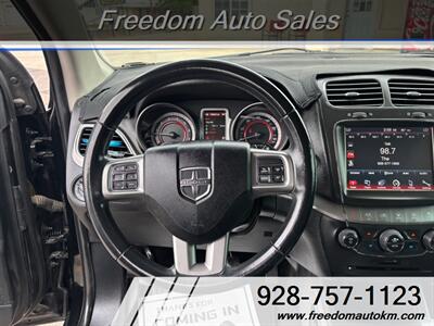 2019 Dodge Journey Crossroad   - Photo 10 - Kingman, AZ 86409