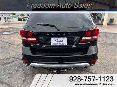 2019 Dodge Journey Crossroad   - Photo 3 - Kingman, AZ 86409