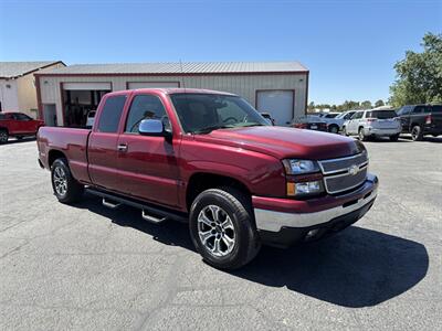 2006 Chevrolet Silverado 1500 LS Truck