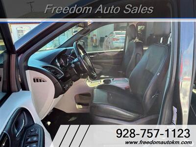 2019 Dodge Grand Caravan SXT - Photo 5 - Kingman, AZ 86409