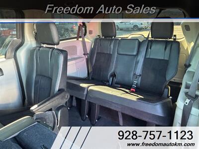 2019 Dodge Grand Caravan SXT - Photo 12 - Kingman, AZ 86409