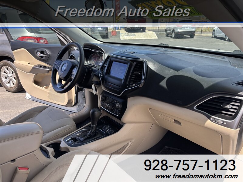 2020 Jeep Cherokee Latitude - Photo 13 - Kingman, AZ 86409