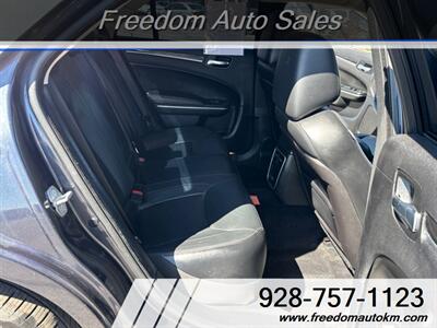 2015 Chrysler 300 Series Limited   - Photo 11 - Kingman, AZ 86409