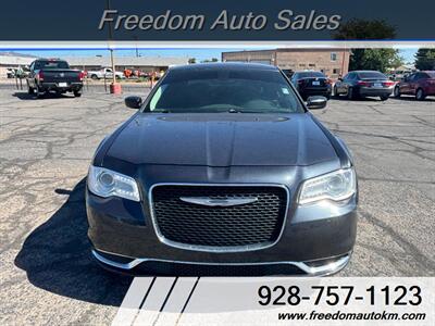 2015 Chrysler 300 Series Limited   - Photo 16 - Kingman, AZ 86409