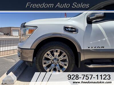 2017 Nissan Titan Platinum Reserve   - Photo 16 - Kingman, AZ 86409