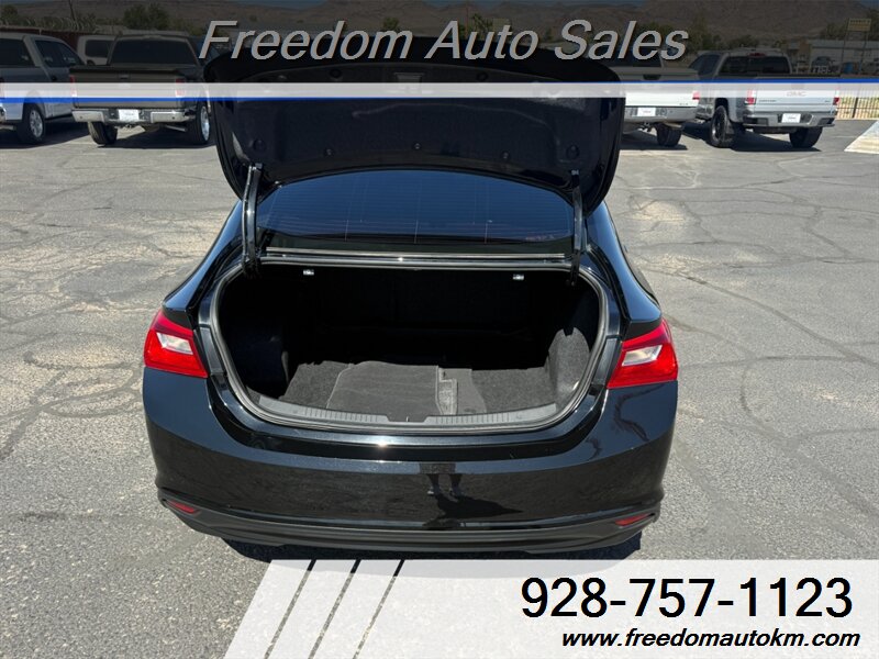 2023 Chevrolet Malibu LT - Photo 15 - Kingman, AZ 86409