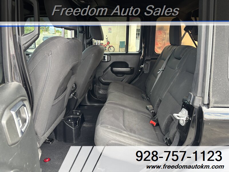 2018 Jeep Wrangler Sport S 4x4 - Photo 7 - Kingman, AZ 86409