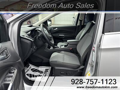 2017 Ford Escape SE - Photo 5 - Kingman, AZ 86409