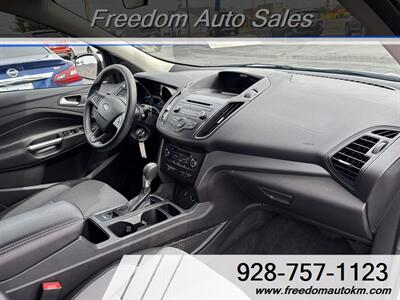 2017 Ford Escape SE - Photo 13 - Kingman, AZ 86409