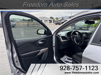 2018 Jeep Cherokee Latitude   - Photo 4 - Kingman, AZ 86409