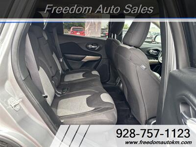 2018 Jeep Cherokee Latitude   - Photo 11 - Kingman, AZ 86409