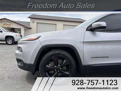 2018 Jeep Cherokee Latitude   - Photo 17 - Kingman, AZ 86409