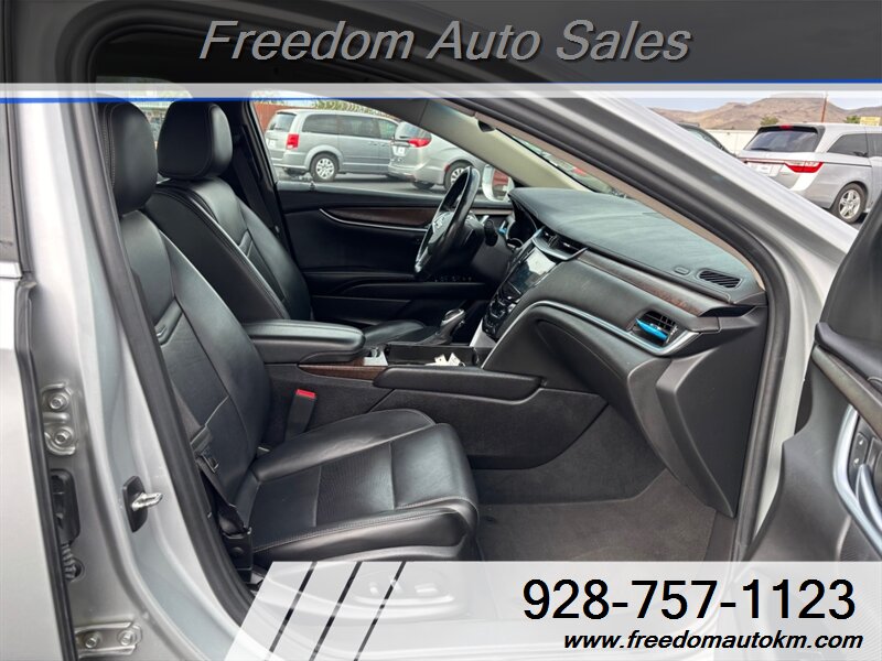 2018 Cadillac XTS Luxury   - Photo 12 - Kingman, AZ 86409