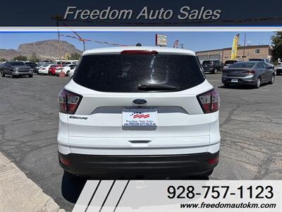 2017 Ford Escape S   - Photo 3 - Kingman, AZ 86409