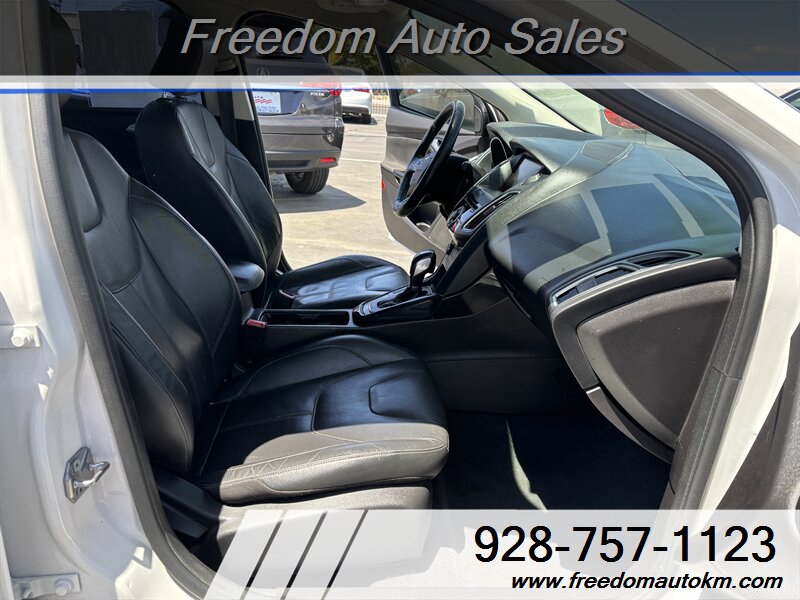 2015 Ford Focus Titanium - Photo 12 - Kingman, AZ 86409