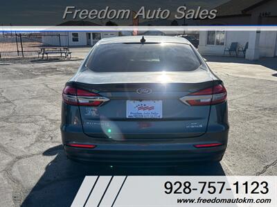 2019 Ford Fusion Hybrid SE   - Photo 3 - Kingman, AZ 86409