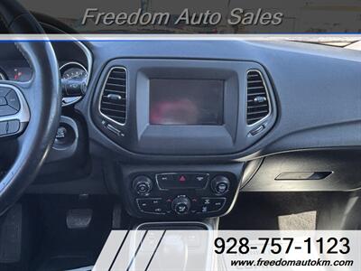 2018 Jeep Compass Latitude   - Photo 9 - Kingman, AZ 86409