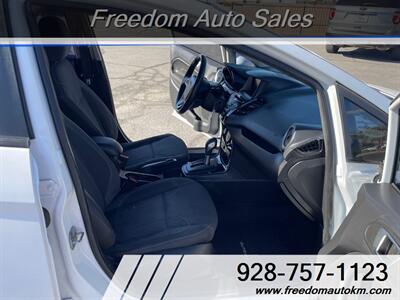 2014 Ford Fiesta SE   - Photo 12 - Kingman, AZ 86409