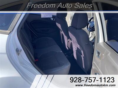 2014 Ford Fiesta SE   - Photo 11 - Kingman, AZ 86409