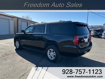 2017 Chevrolet Suburban LT   - Photo 15 - Kingman, AZ 86409