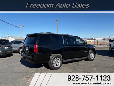 2017 Chevrolet Suburban LT   - Photo 2 - Kingman, AZ 86409