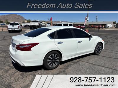 2018 Nissan Altima 2.5 SV   - Photo 2 - Kingman, AZ 86409