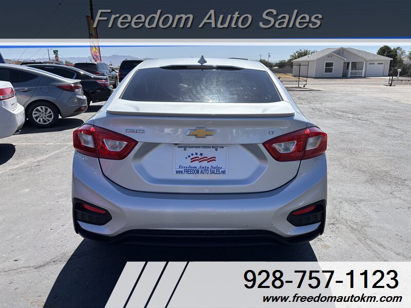 2017 Chevrolet Cruze LT Auto - Photo 3 - Kingman, AZ 86409