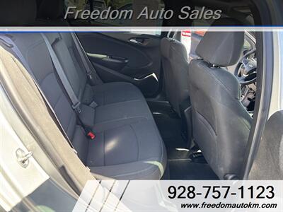2017 Chevrolet Cruze LT Auto - Photo 11 - Kingman, AZ 86409
